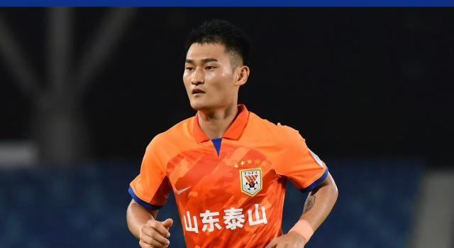 百家乐玩法-田忌赛马！崔康熙“全华班”首发击败四外援蓉城